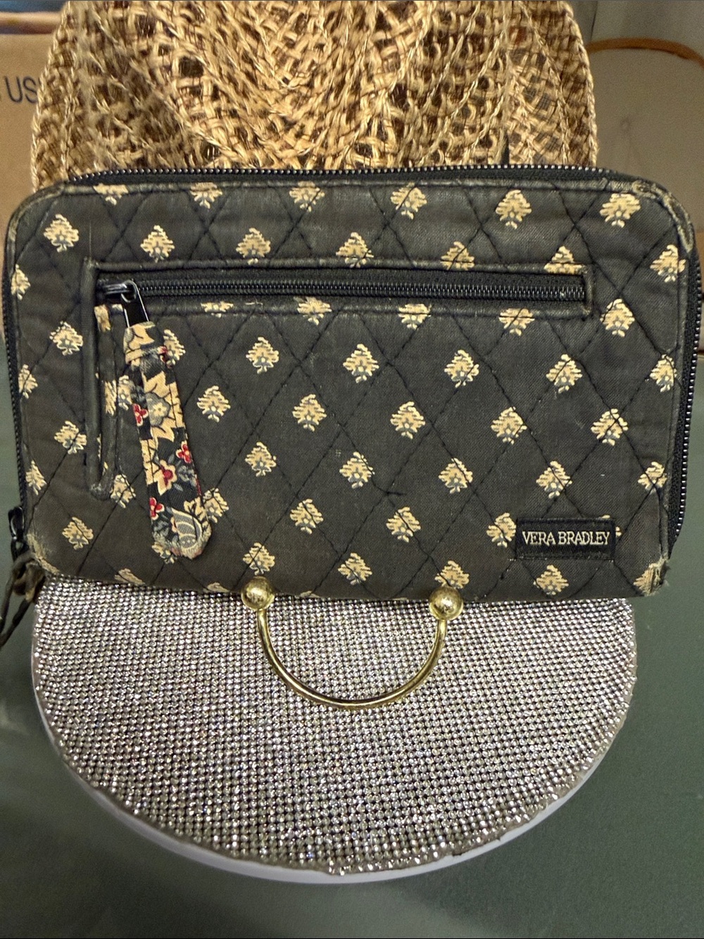 ❣️5/$25❣️Vera Bradley Black Quilted Wallet with Gold Motif
